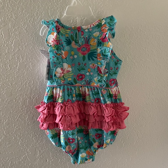 Size 18-24 Month Ruffle Butts Romper - Picture 6 of 8